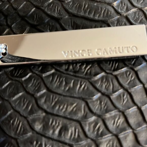 Vince Camuto Hobo Style Bag In Good  Condition inside and Out - Picture 4 of 8